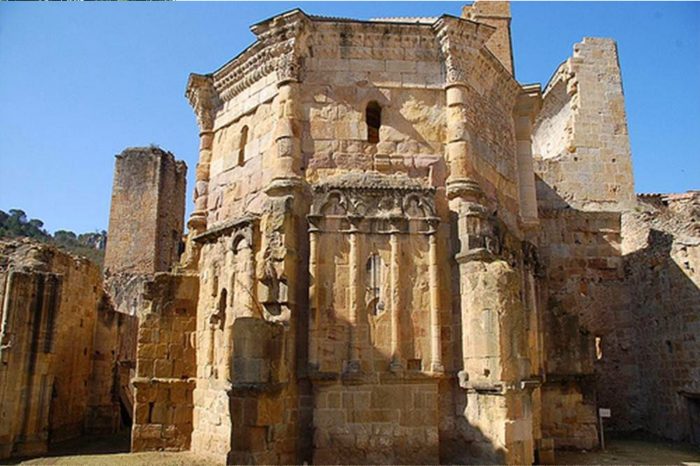 Mournac, Domaine de Mournac, Antugnac, South West France, Cathar, Pays Cathar, Swimming pool, Holiday, Vacance, Wine, Sun, France, Yoga, retreat, walking, painting, food, cheese, chambre d'hotes, Les Labadous, rennes le chateau, chilling, swimming, cycling, bicycle, meditation, relaxing, running, jogging