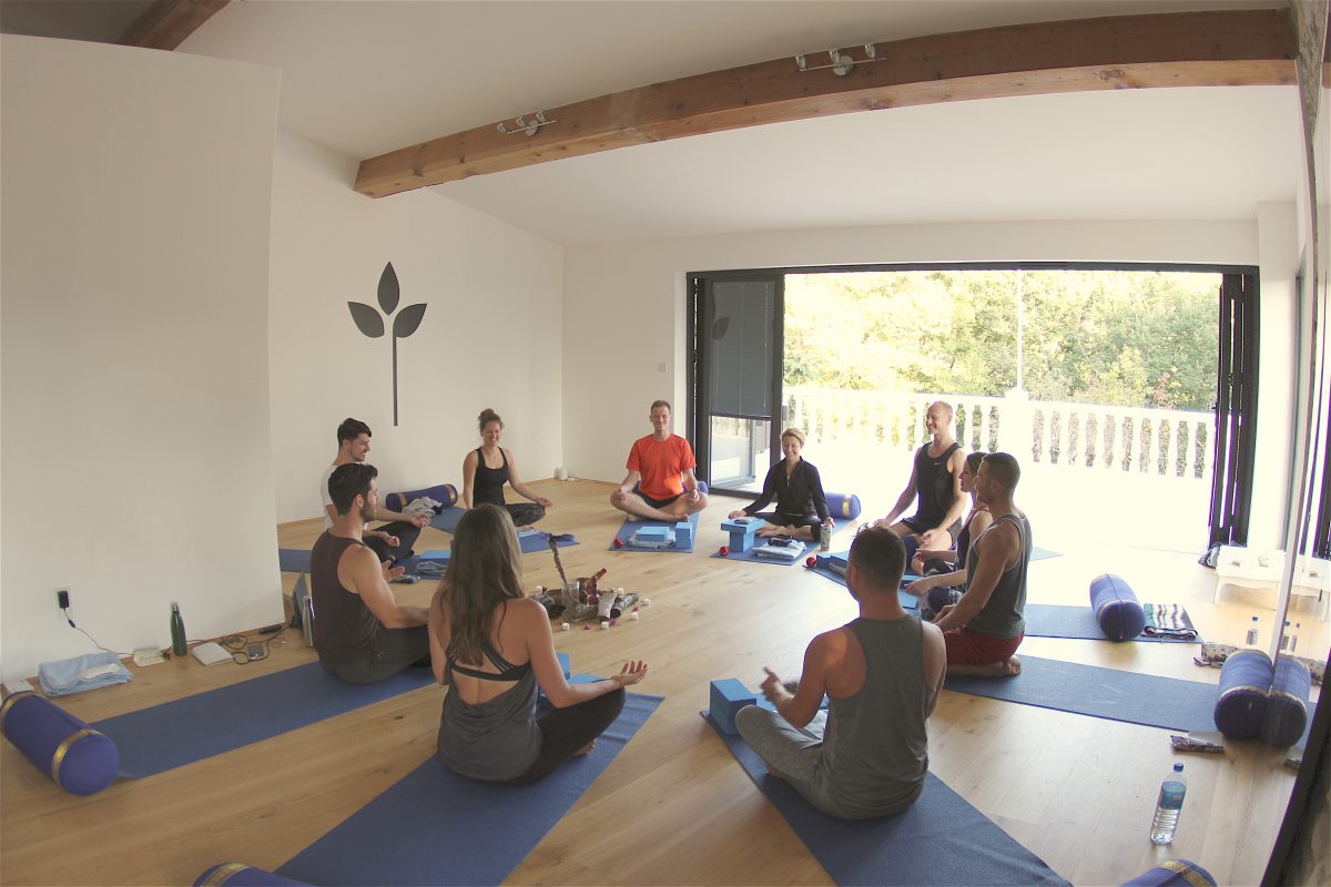Free Online Retreat - Summersalt Yoga Retreats